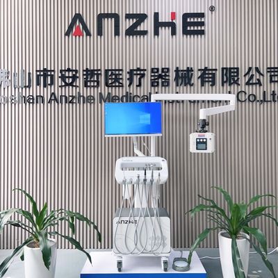 良い価格 X線歯科タービンマシンを持つ歯科椅子ユニット 移動歯医者 携帯カート治療ユニット オンライン